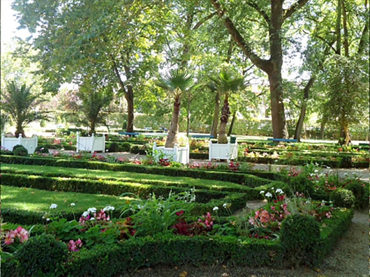 Appart Hotel Альбі Екстер'єр фото